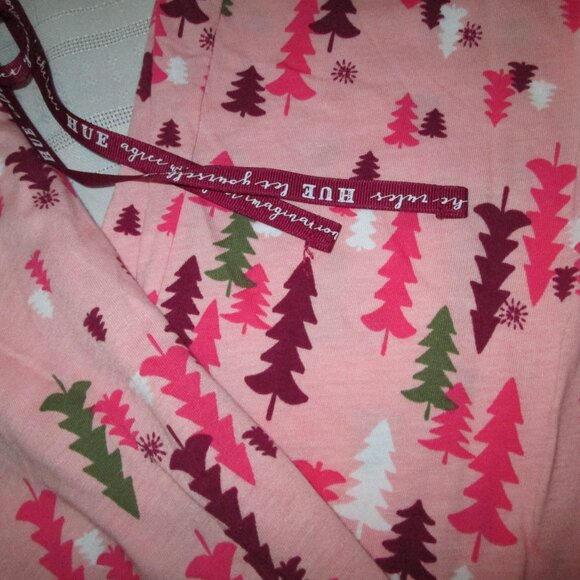 Hue Women's Cozy Tossed Trees Printed Pajama Pants NWT - Picture 5 of 6